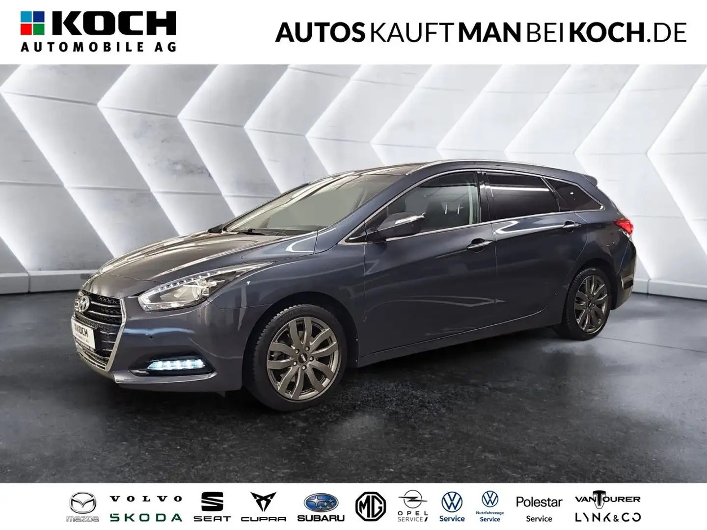 Hyundai i40 Kombi blue 1.6 Trend SHZ NAVI KAMERA AHK CAR Bleu - 1