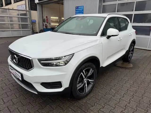 Volvo XC40 XC40 Inscription AWD* TÜV & Inspektion NEU