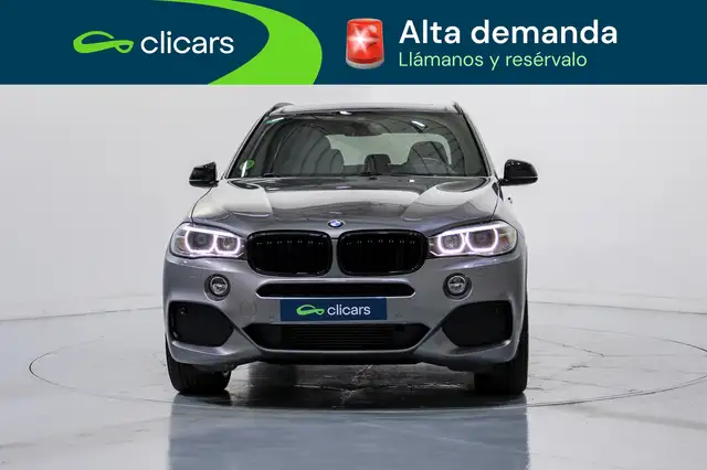 BMW X5 view 2