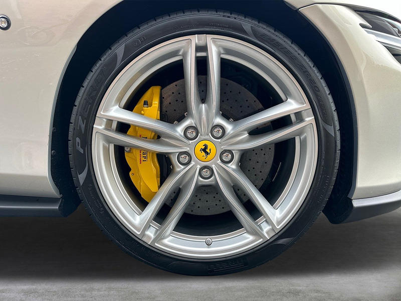Ferrari Roma Spider *LED-Scheinwerfer*20 Zoll Felge* — photo 12