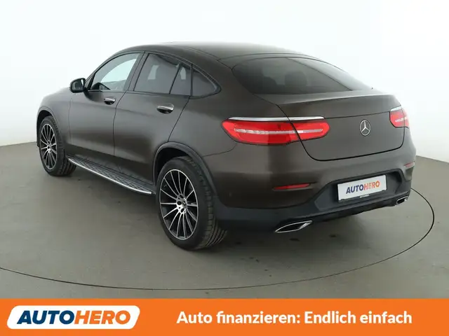 Mercedes-Benz GLC view 4