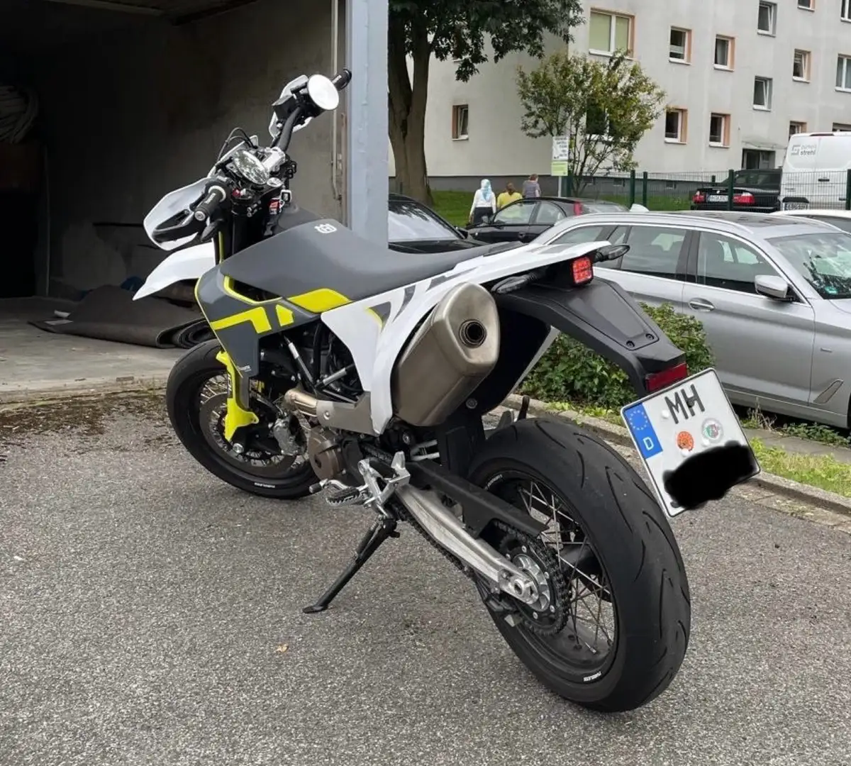 Husqvarna 701 Supermoto Blanc - 2