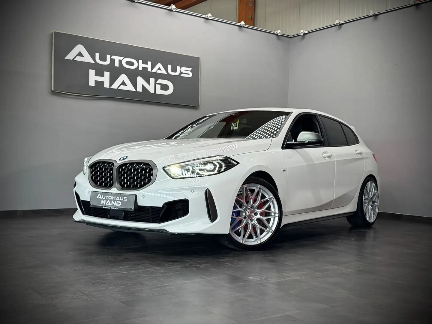 BMW 135 *xDrive*Navi*Spurhalte*LED*Klima*Totwinkel* Weiß - 1