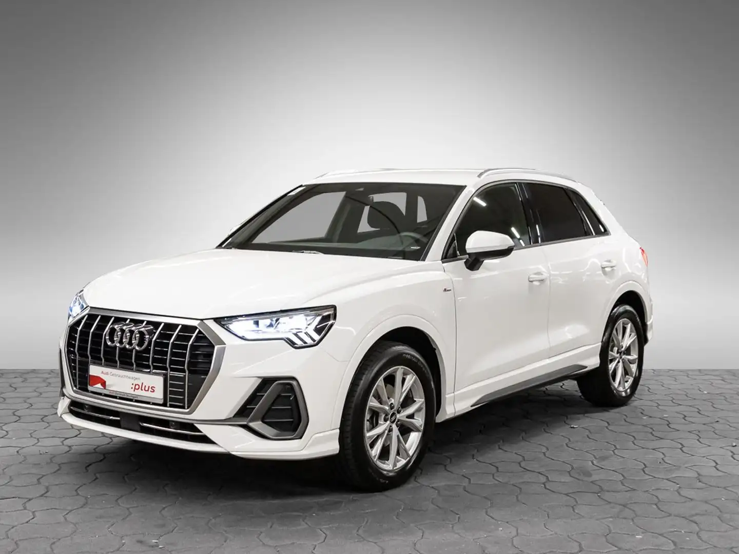 Audi Q3 35 TFSI S line LED Navi ACC virtCo Sitzheizun Weiß - 2