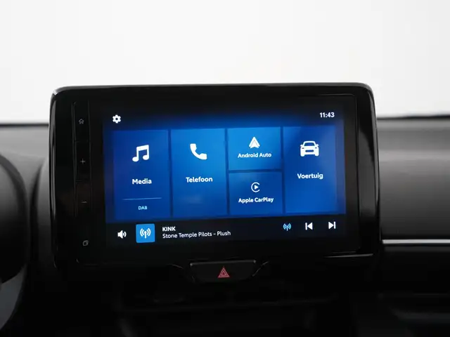 Mazda Mazda2 view 14