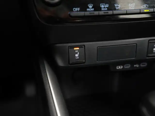 Mazda Mazda2 view 12