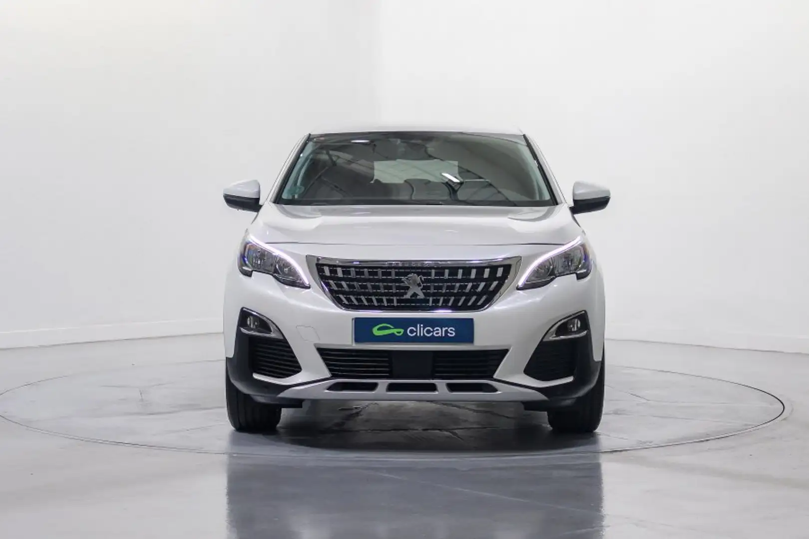 Peugeot 3008 1.2 S&S PureTech Allure 130 Weiß - 2