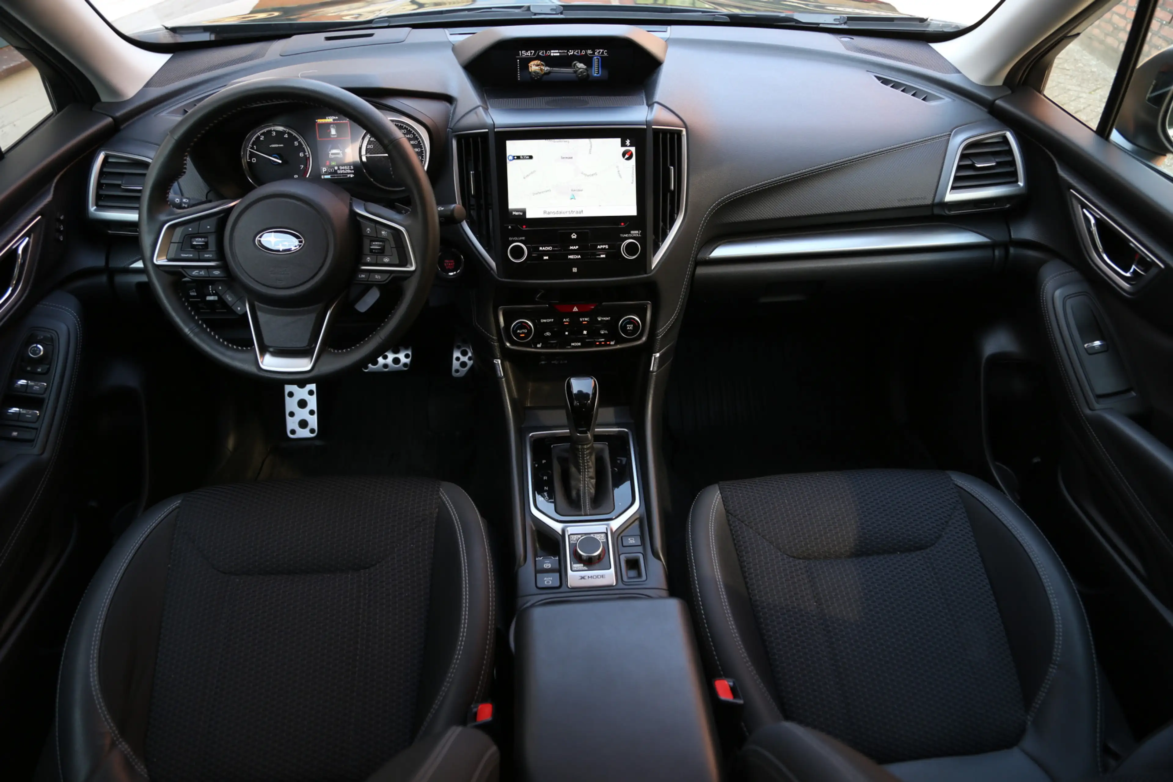 Subaru Forester 2.0i e-BOXER Luxury Navi Camera ACC LED — photo 5
