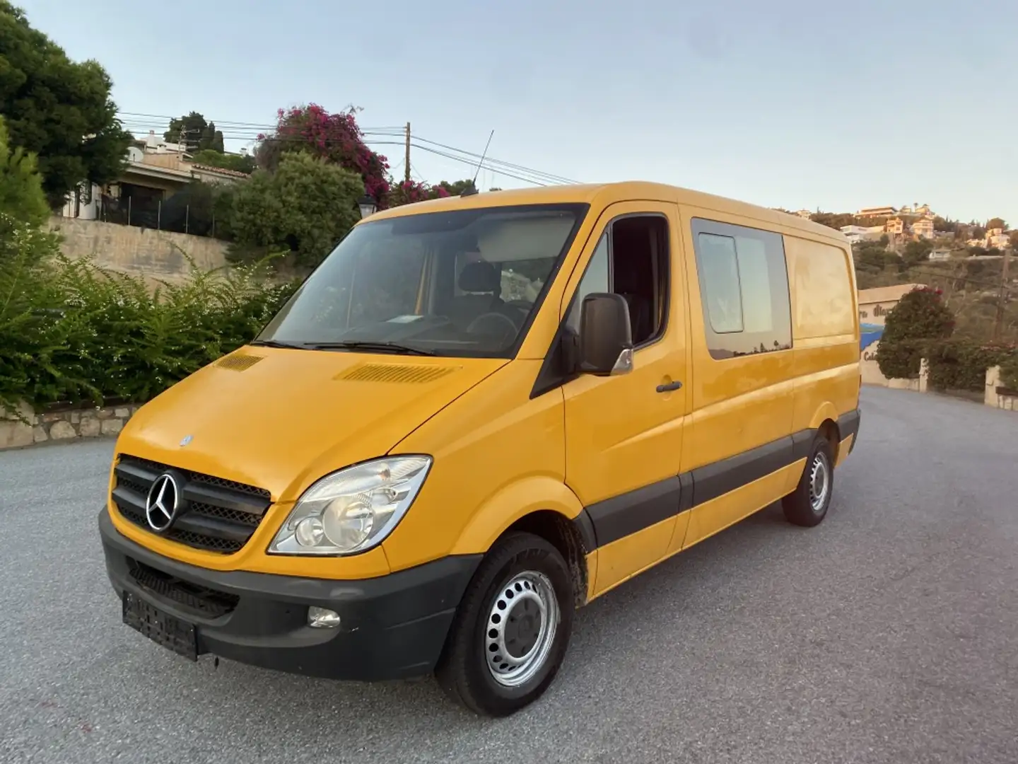 Mercedes-Benz Sprinter Ch.D.Cb. 316CDI Medio Naranja - 1