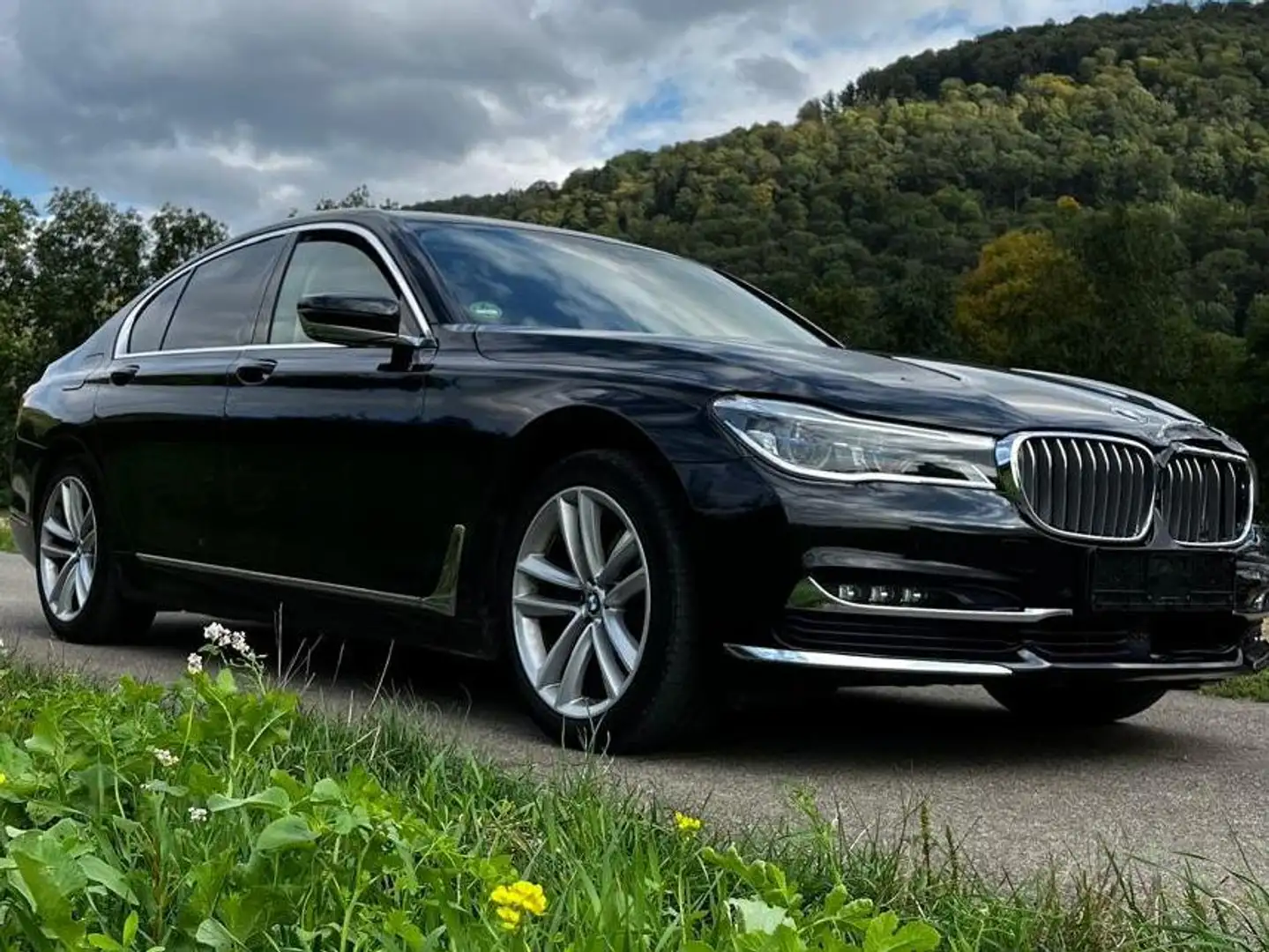 BMW 740 740d xDrive Negro - 1