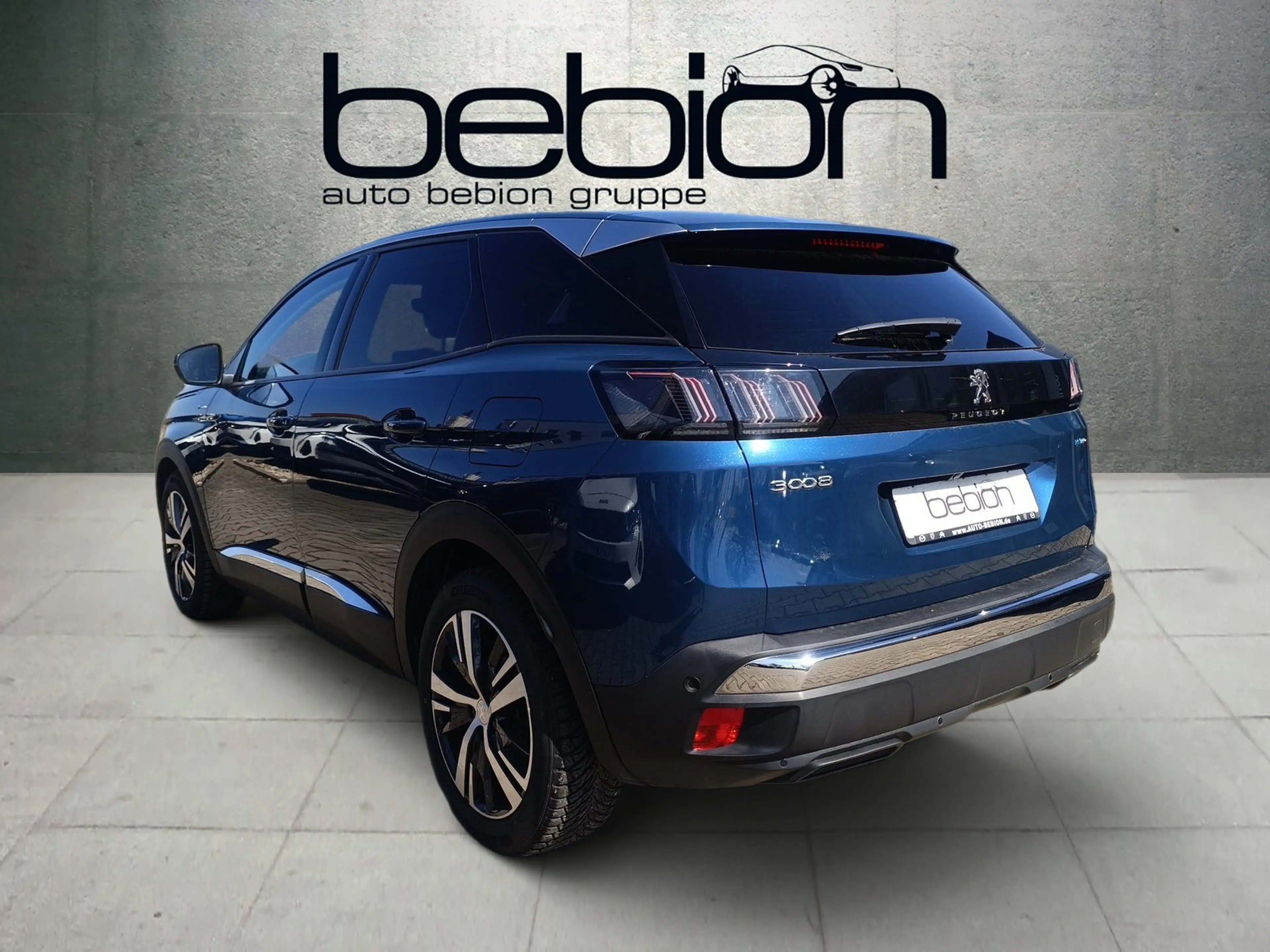 Peugeot Others 3008 Hybrid 225 (Plug-In) e-EAT8 Allure Navi — photo 11