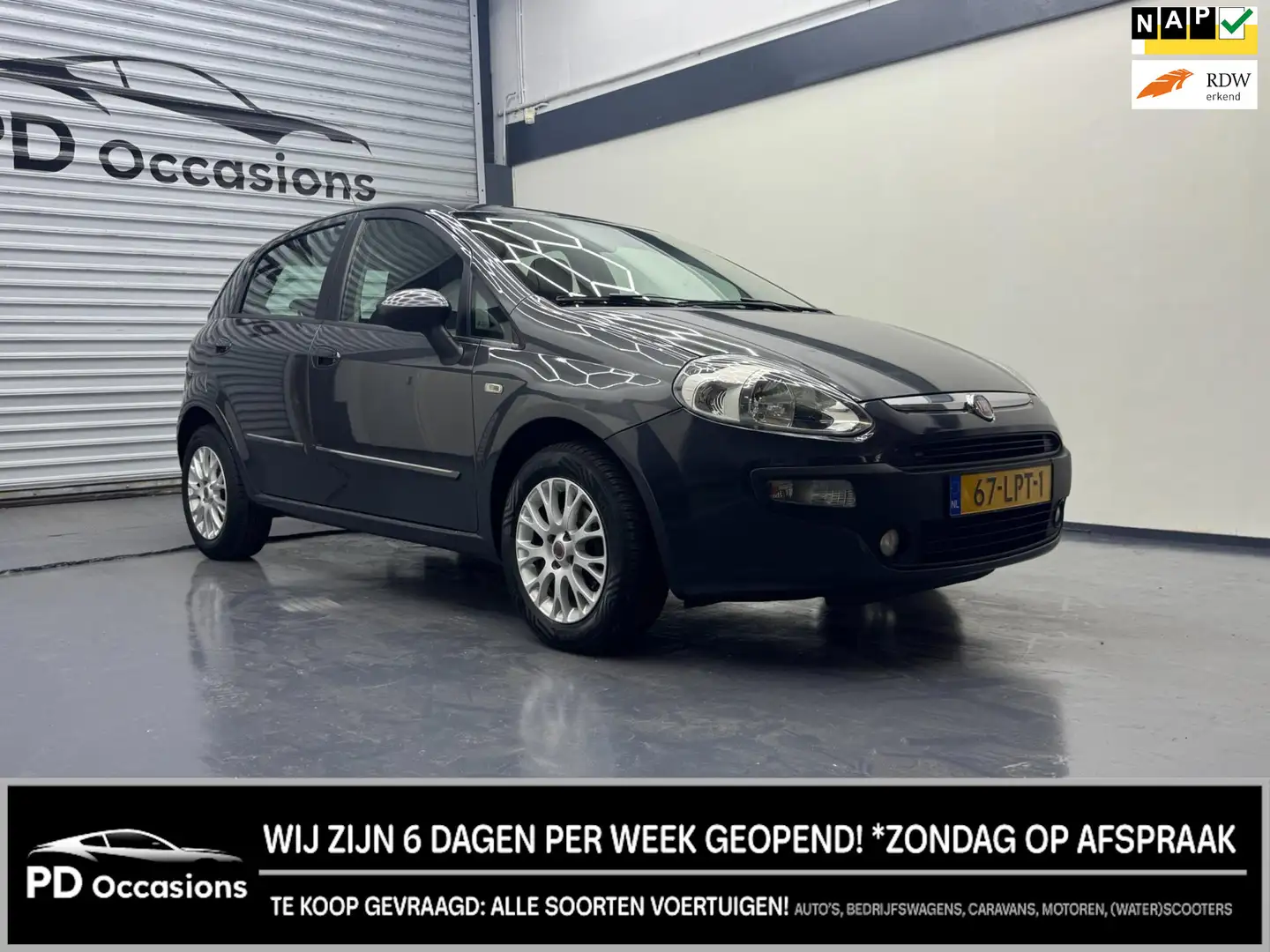 Fiat Punto 1.4 Dynamic - Airco - LM Velgen - APK Gris - 1