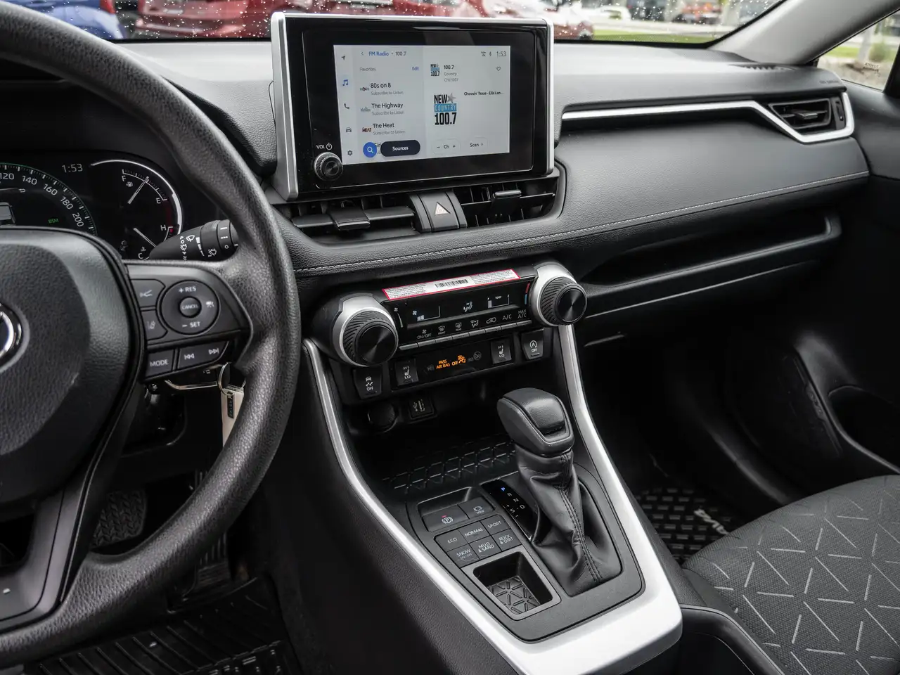 Toyota RAV 4 снимка Toyota RAV 4