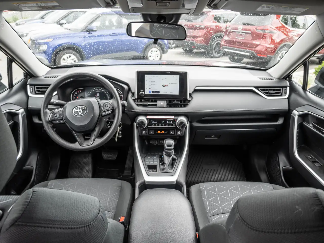 Toyota RAV 4 снимка Toyota RAV 4