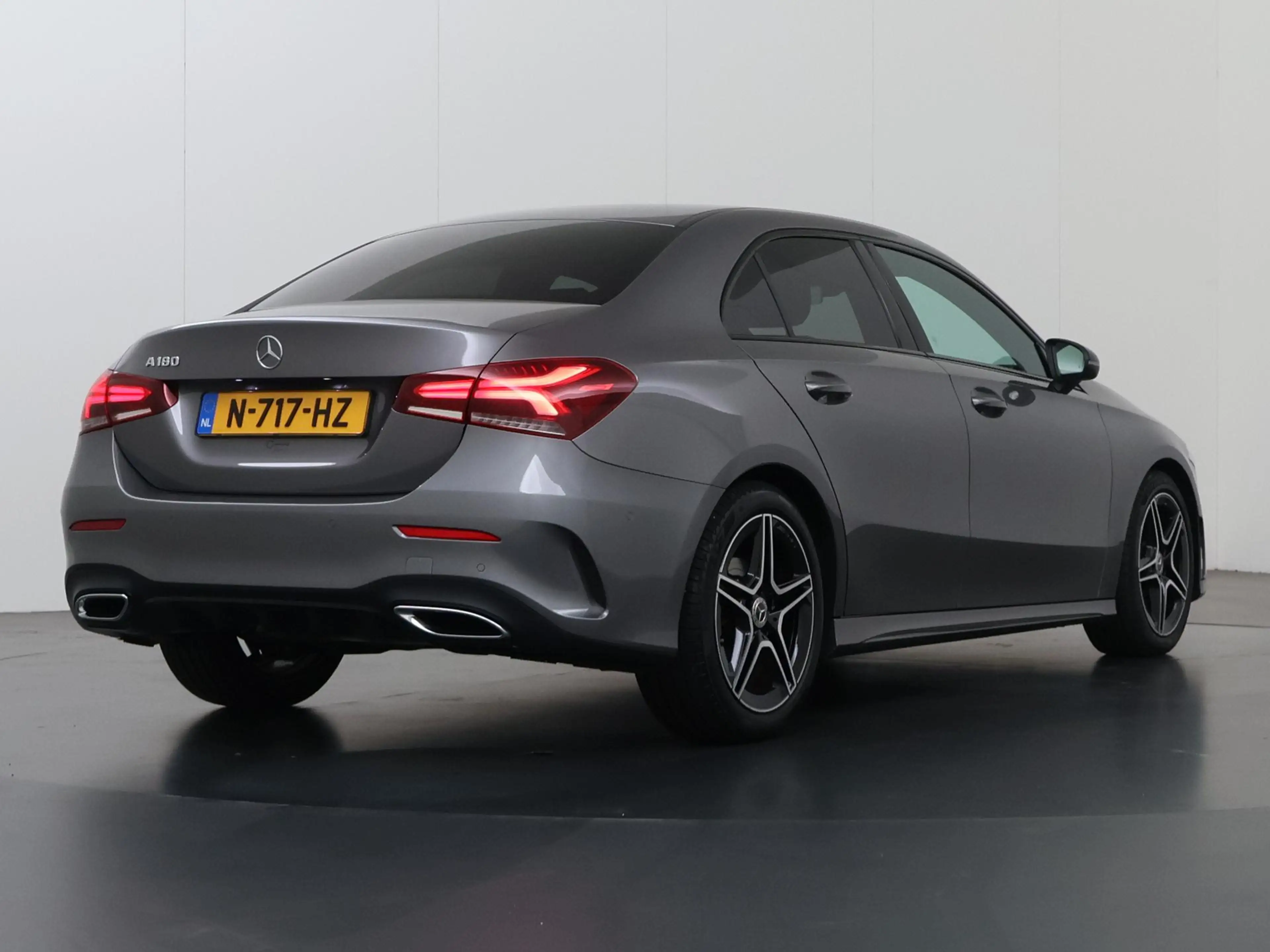 Mercedes-Benz A 180 Business Solution AMG | Night | Parkassistent | Sp — photo 2
