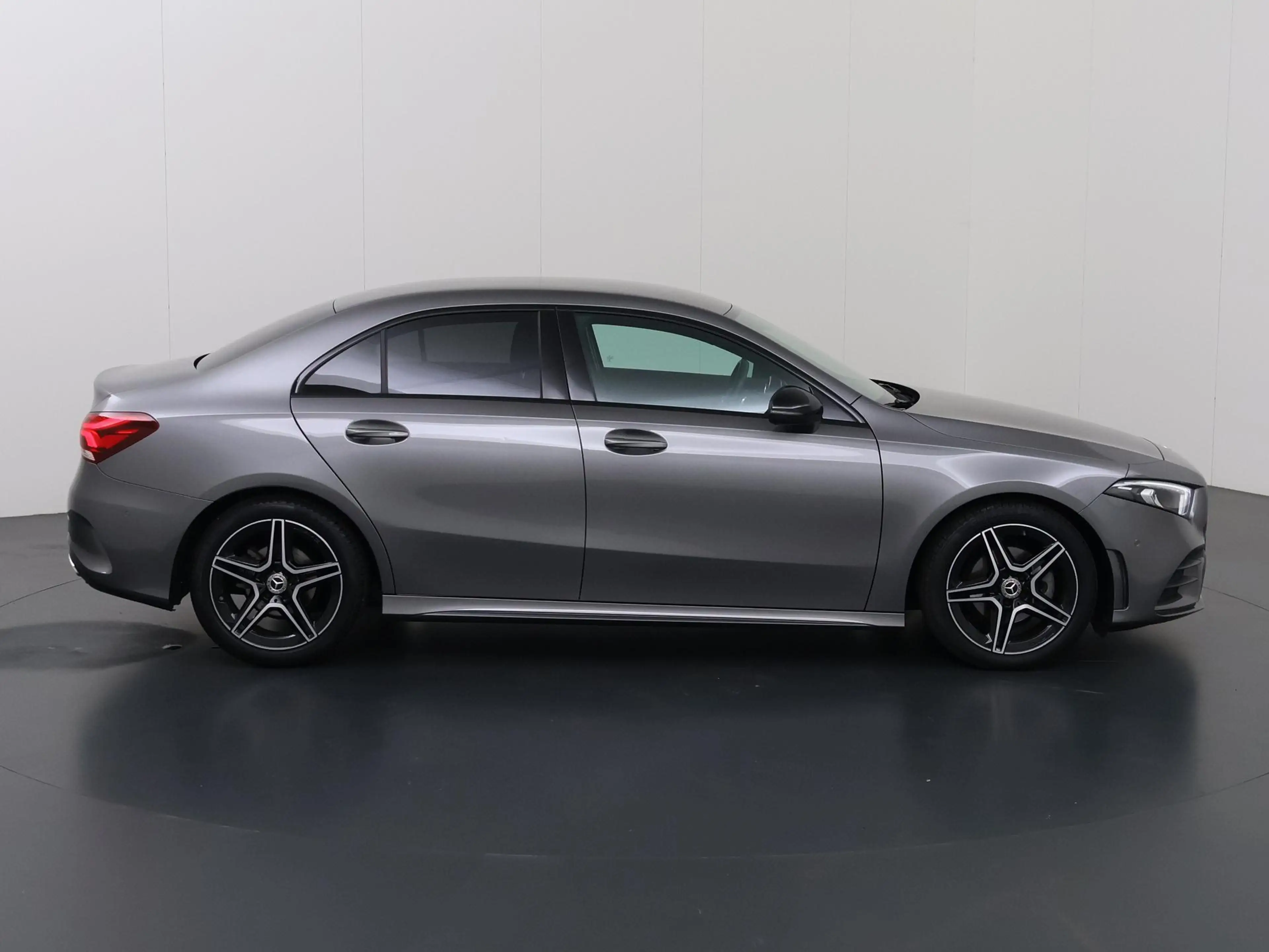Mercedes-Benz A 180 Business Solution AMG | Night | Parkassistent | Sp — photo 6