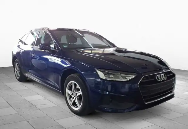 Audi A4 view 2
