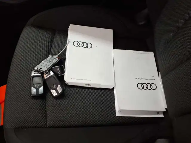 Audi A4 view 14