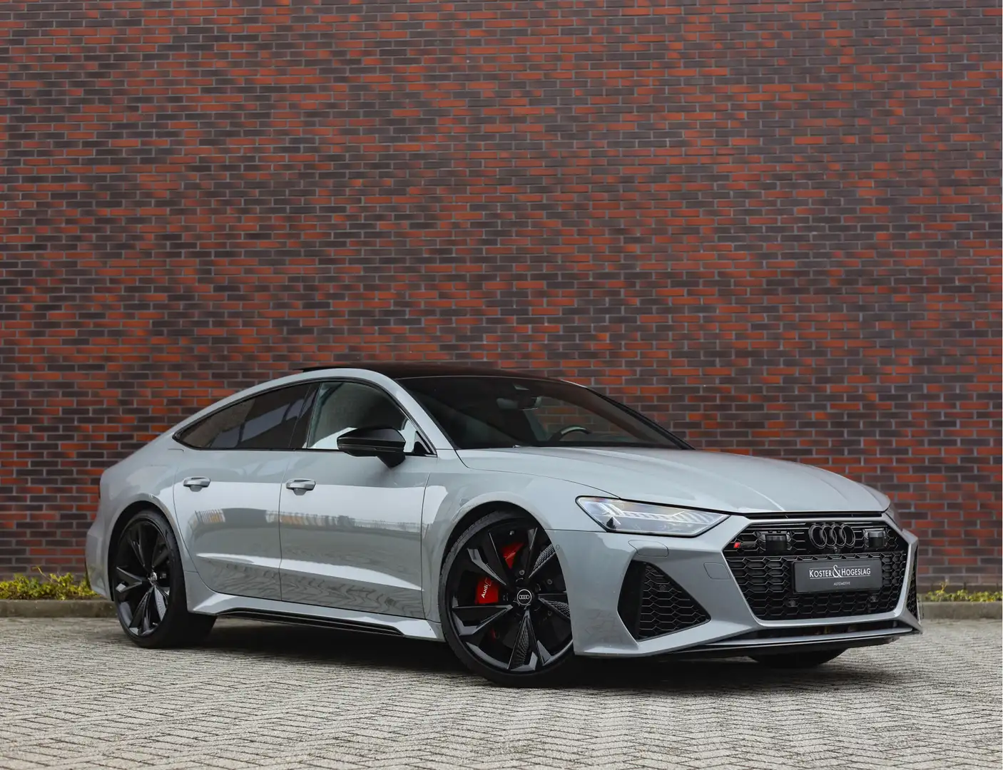 Audi RS7 4.0 TFSI Quattro | Dynamic Plus - Matrix - Rood De Grau - 1