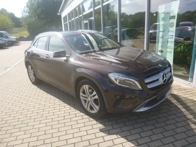 Mercedes-Benz GLA 220 GLA 220 CDI / d 4Matic (156.905)