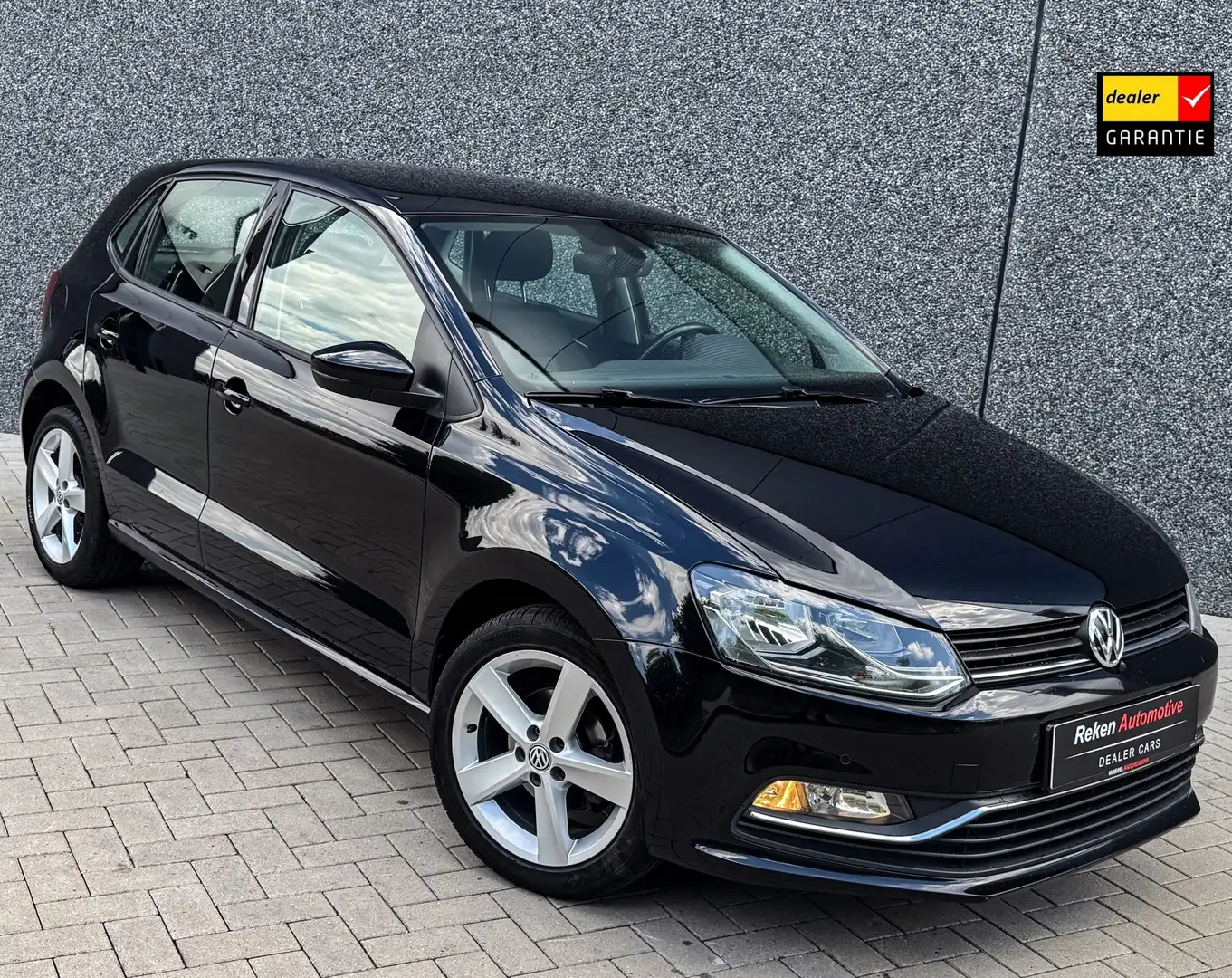 Volkswagen Polo 1.2 TSI Highline Navigatie Clima Cruise Ctrl Nero - 1