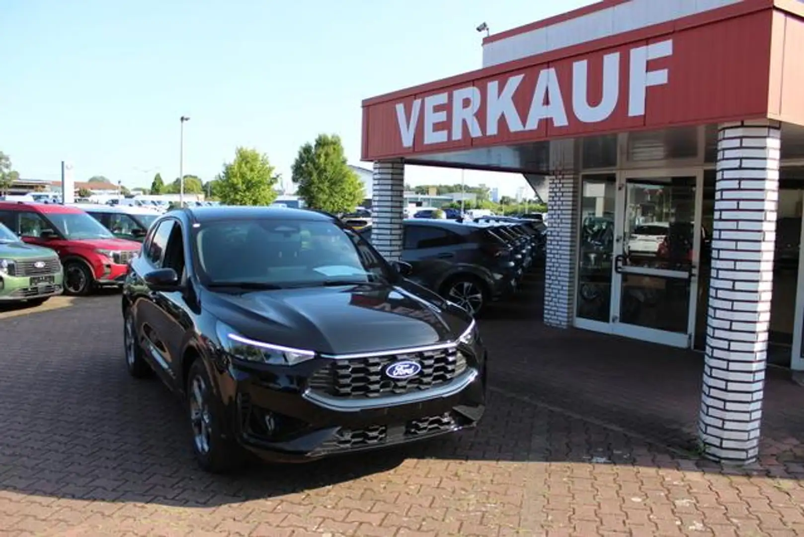 Ford Kuga ST Line 1,5 i Automatik Winterpaket + FGS 5 J. + S Nero - 1