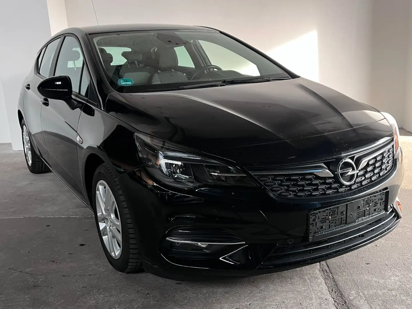 Opel Astra K 1.5 *Kamera, Navi* Schwarz - 2