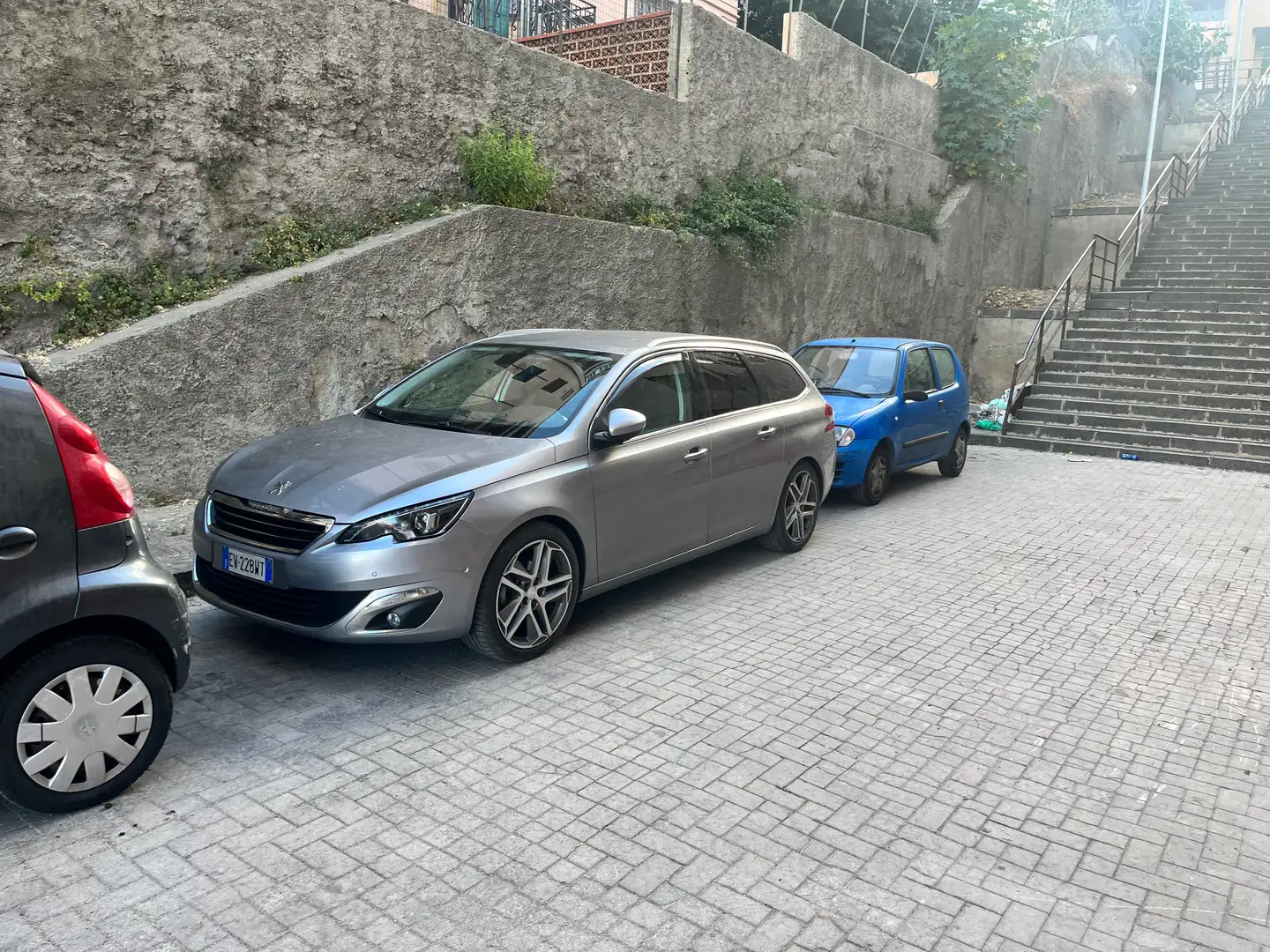 Peugeot 308 308 II 2013 SW SW 1.6 e-hdi 8v Allure s Argento - 2