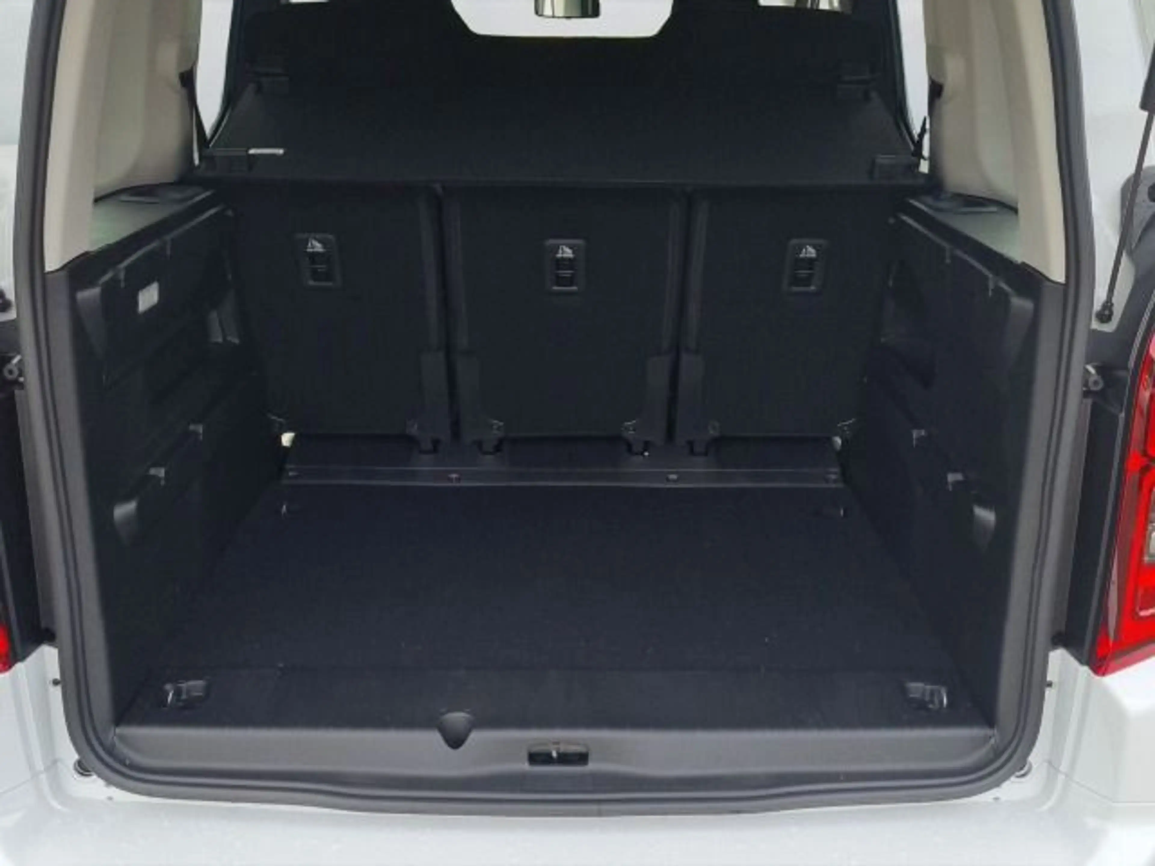 Opel Combo GS 1.5D*CARPLAY*SITZHZG*MATRIX*KAMERA* — photo 6