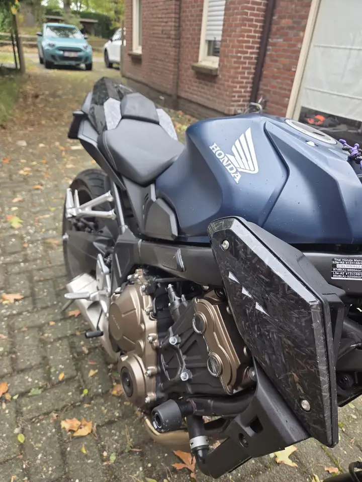 Honda CB 600