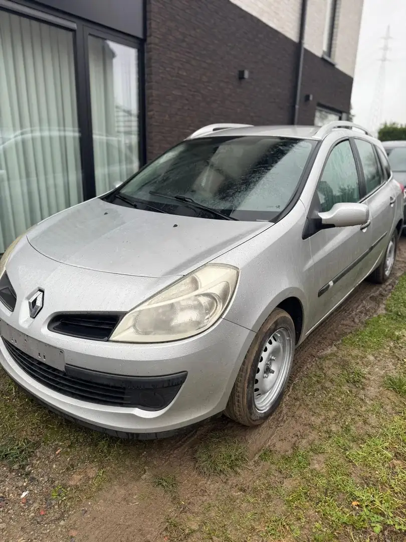 Renault Clio 1.5 dCi Pack GT FAP - 1