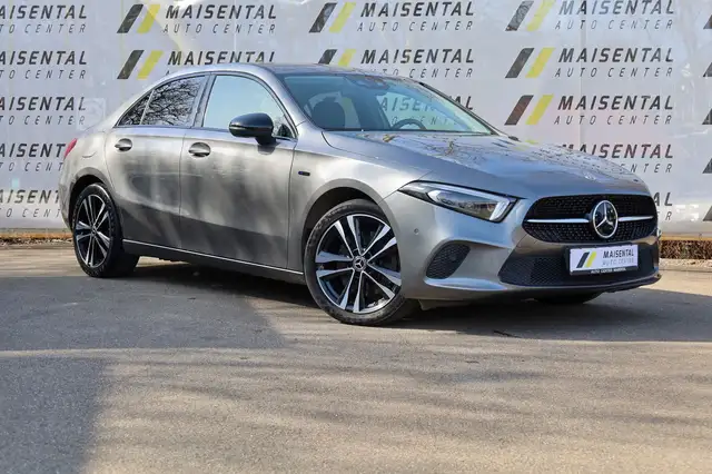 Mercedes-Benz A 250 e|PHEV|Leder|St.Hz|360°|Memory|AHK|CarPlay