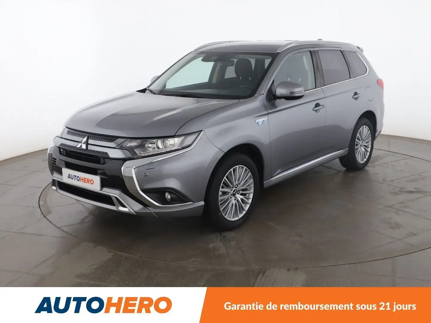 Mitsubishi Outlander PHEV Twin Motor Invite 4WD Gris - 1