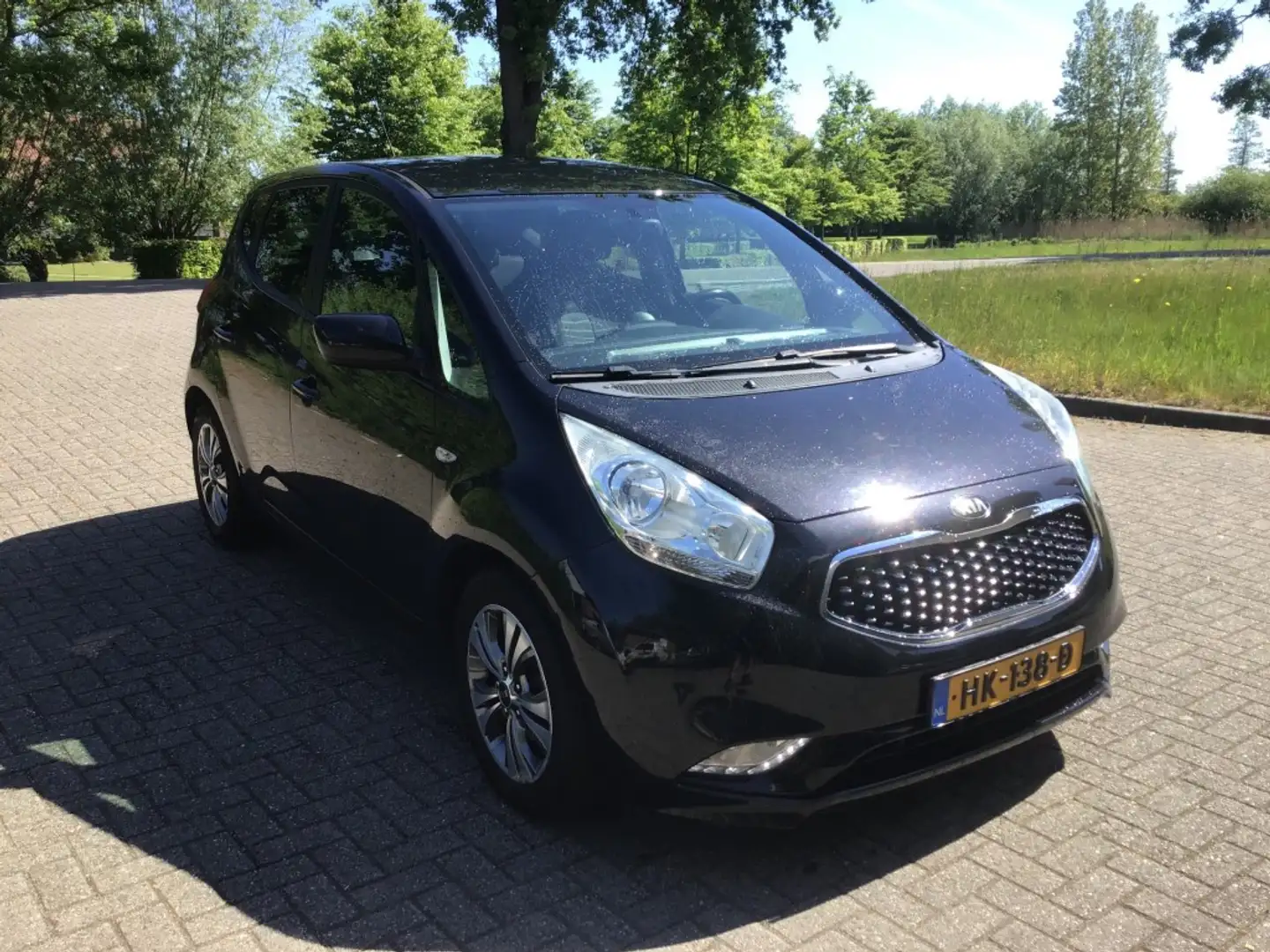Kia Venga 1.4 CVVT DYN.PL.LINE Negro - 2