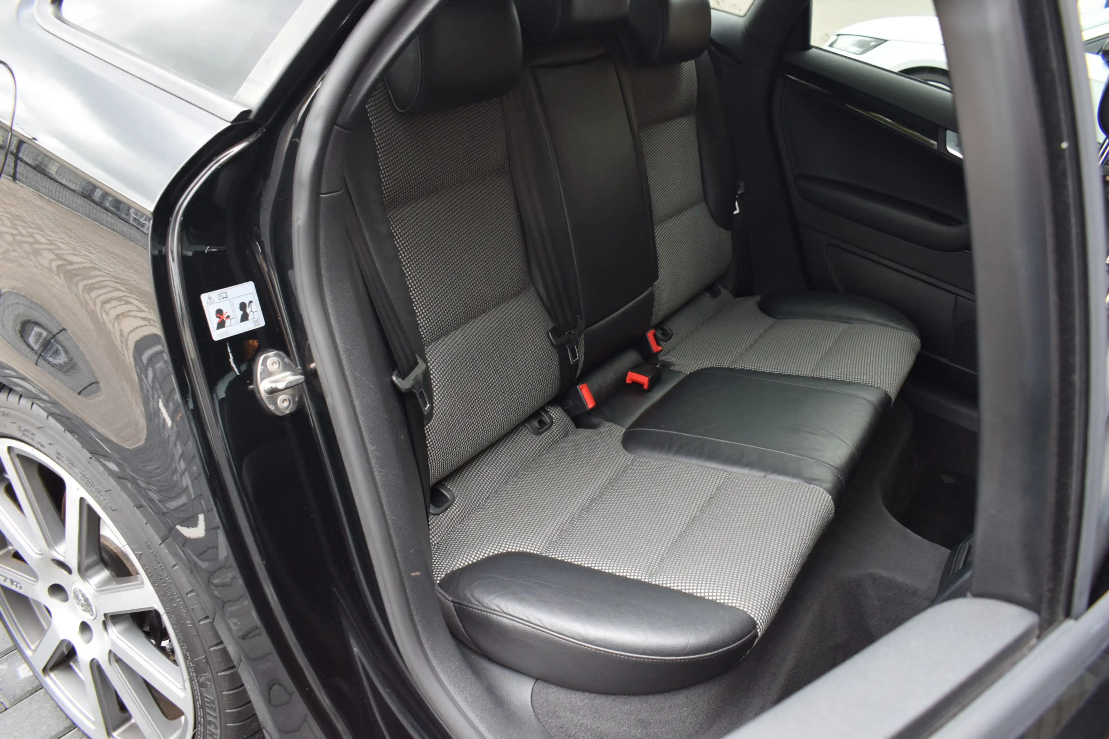 Audi S3 Sportback 2.0 TFSI 265pk Quattro | Panoramadak | B — photo 12
