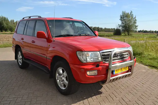 Toyota Land Cruiser LandCruiser 100 4.2 VX HR Window Van 6500KG TREKGE