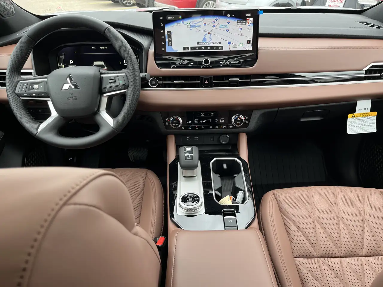 Mitsubishi Outlander снимка Mitsubishi Outlander