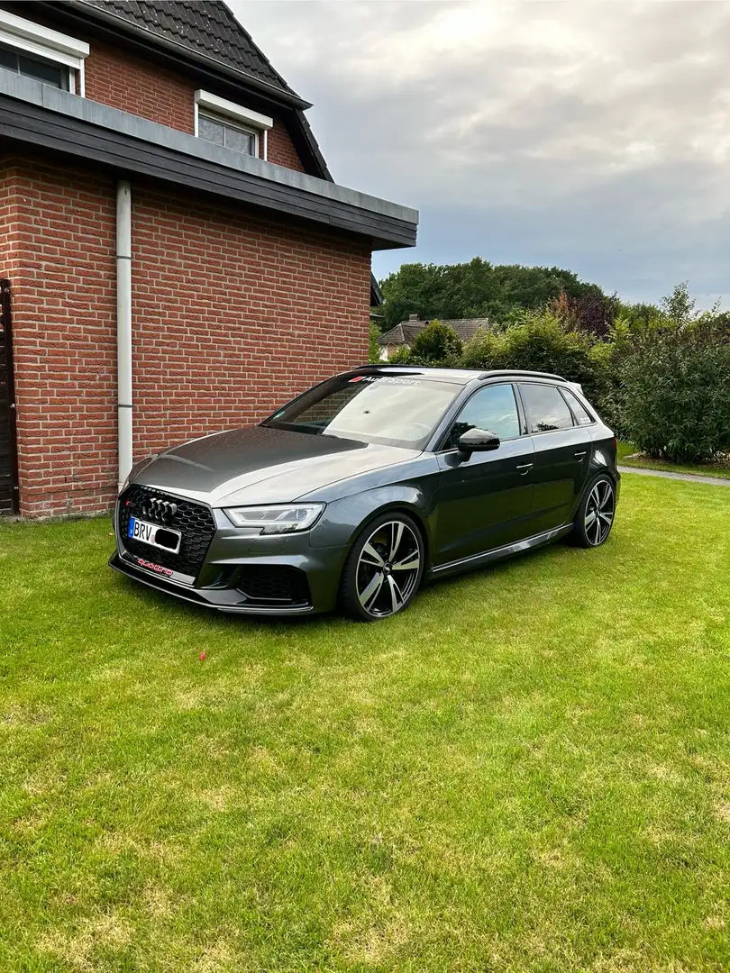 Audi RS3 2.5 TFSI quattro Grau - 1