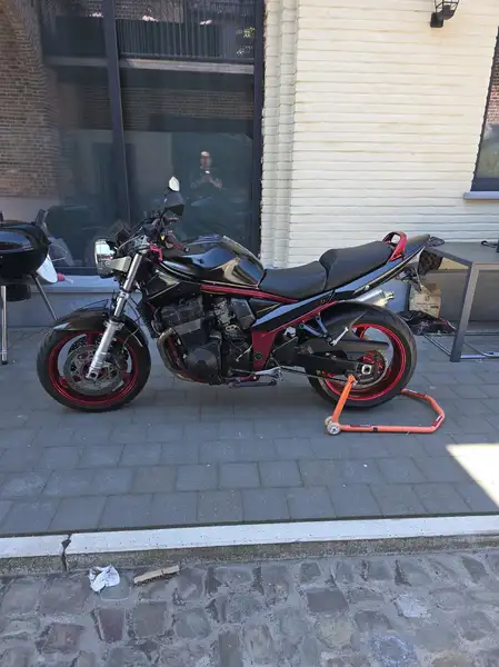 Suzuki BANDIT 1200 - foto 3