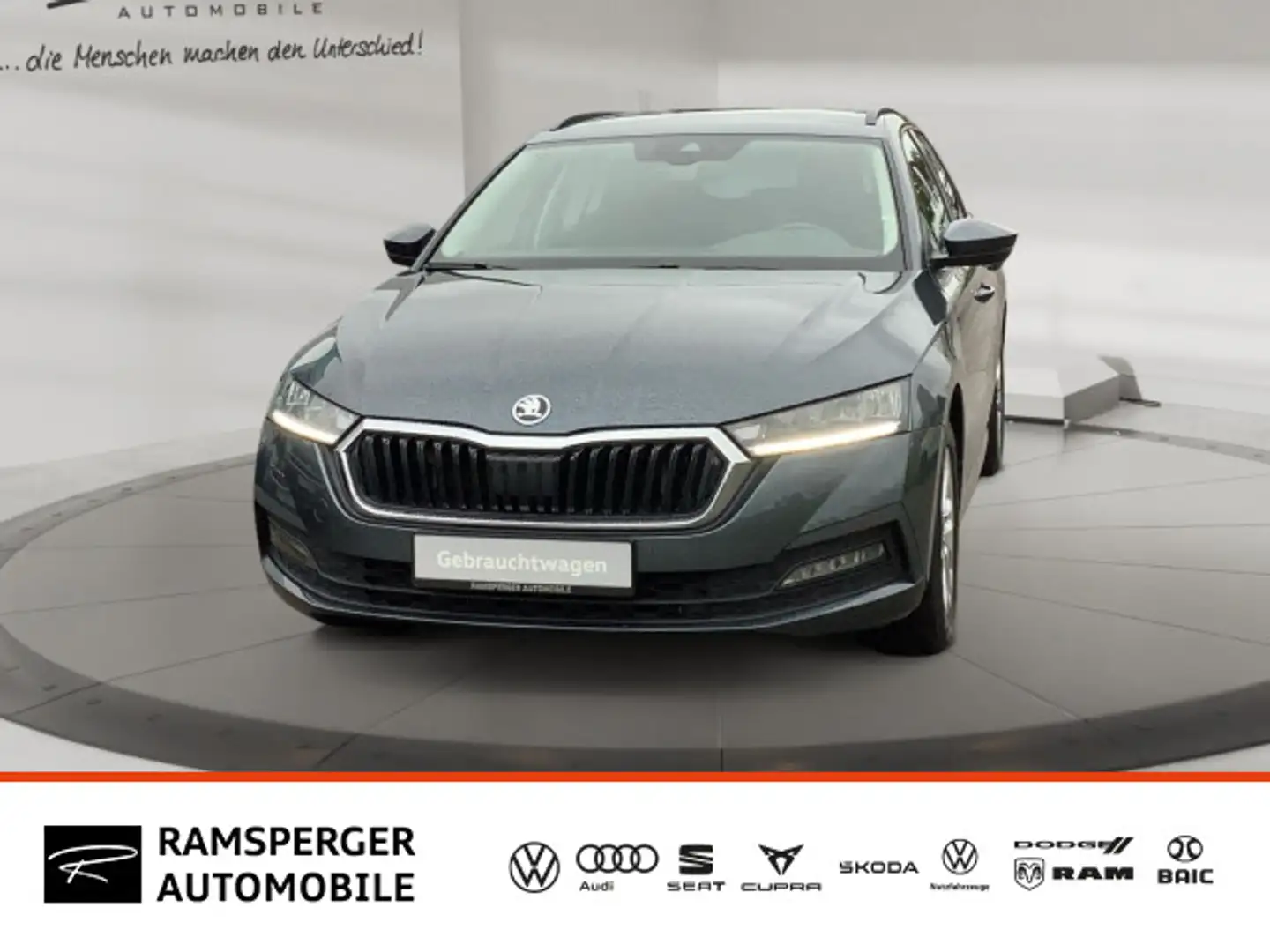 Skoda Octavia Combi 2.0 TDI Ambition AHK GRA APP SHZ P Gris - 1