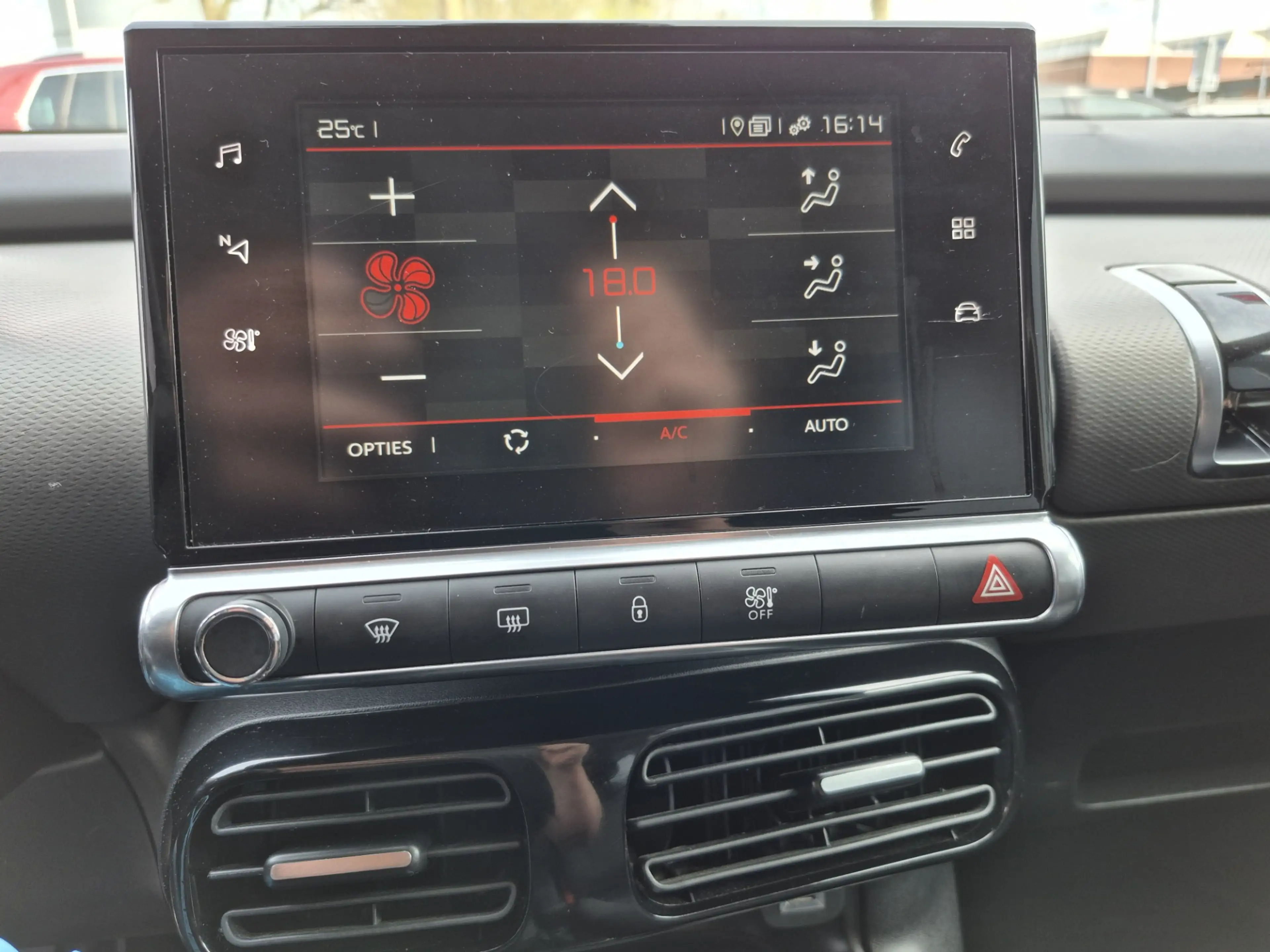 Citroen C4 Cactus BWJ 2018 | 1.2PT 111PK Business NL AUTO | CLIMA | — photo 11