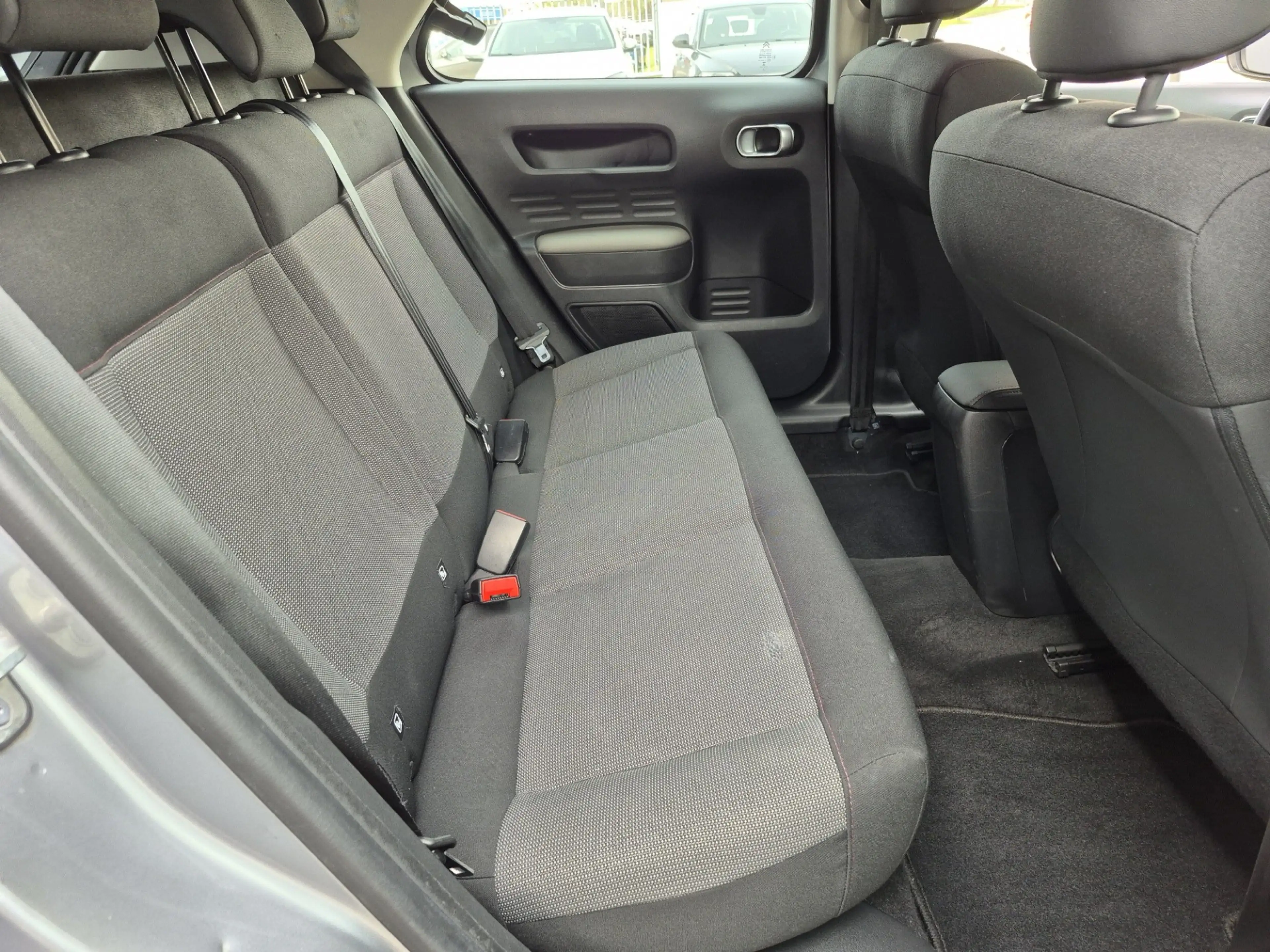 Citroen C4 Cactus BWJ 2018 | 1.2PT 111PK Business NL AUTO | CLIMA | — photo 28