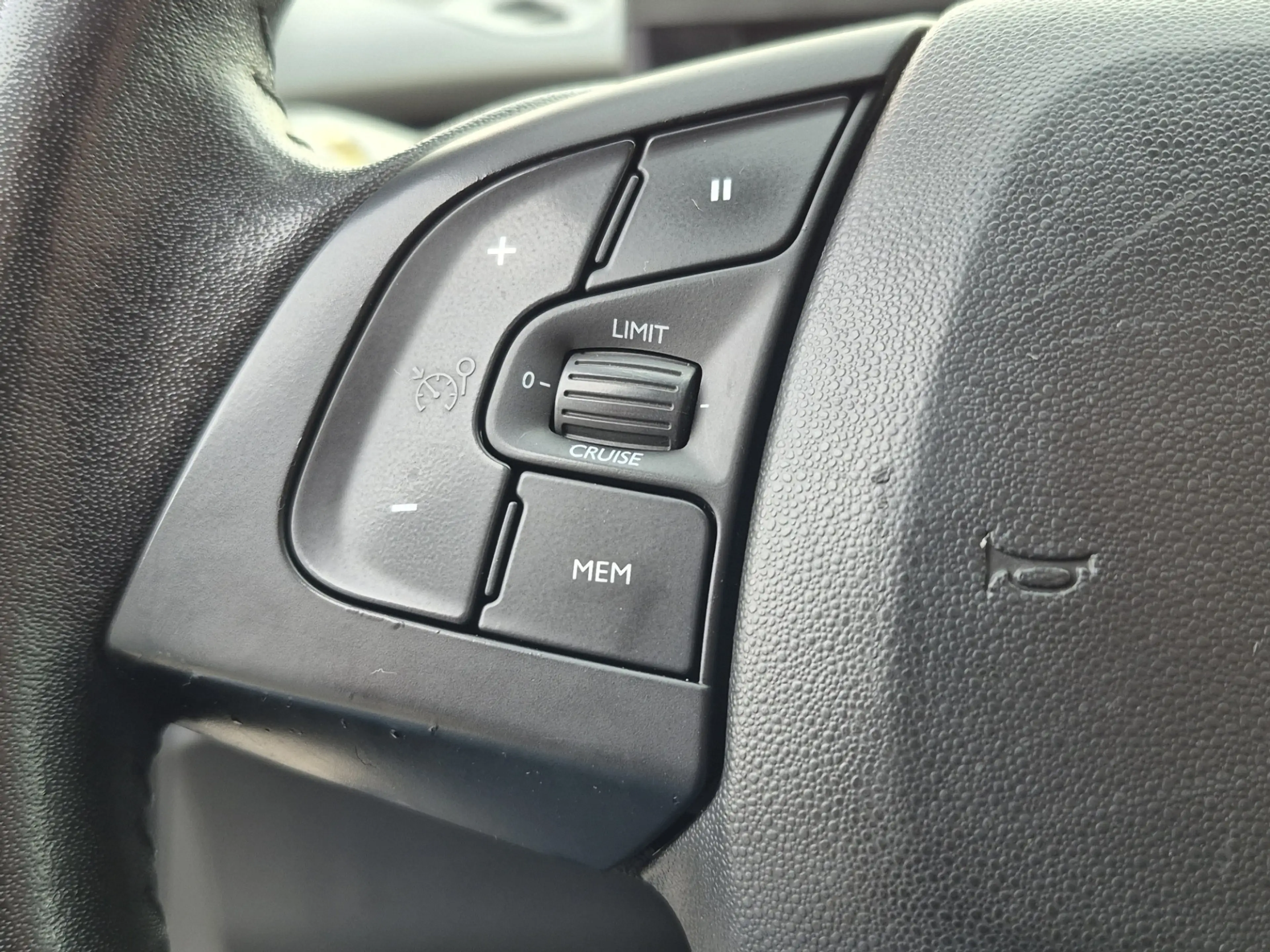 Citroen C4 Cactus BWJ 2018 | 1.2PT 111PK Business NL AUTO | CLIMA | — photo 7