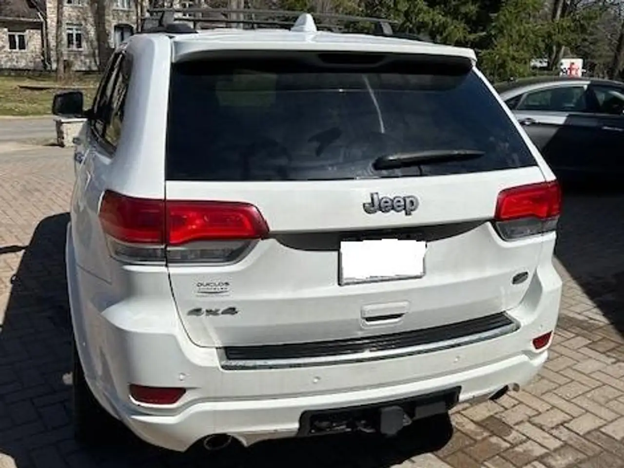 Jeep Grand Cherokee снимка Jeep Grand Cherokee