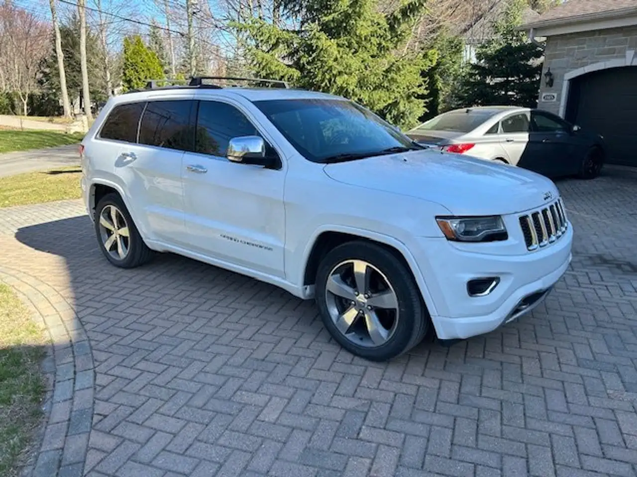 Jeep Grand Cherokee снимка Jeep Grand Cherokee