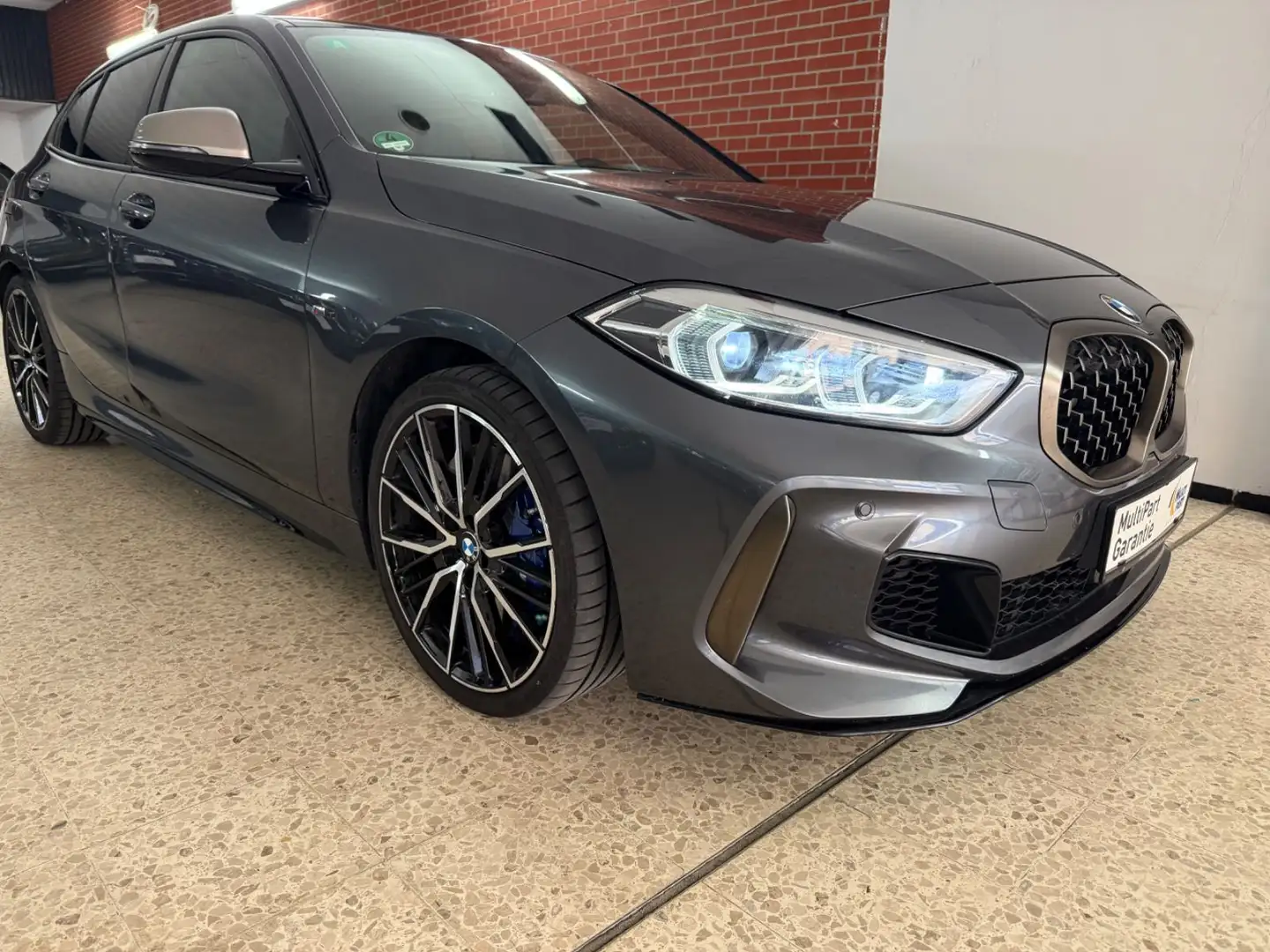 BMW 135 Lim.*PDC*LED*BMW-Service*TOP* Grau - 1