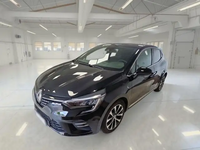 Renault Clio 1.6 HYBRID E-TECH 67 KW TECHNO AUTO 5 PORTE BERLINA