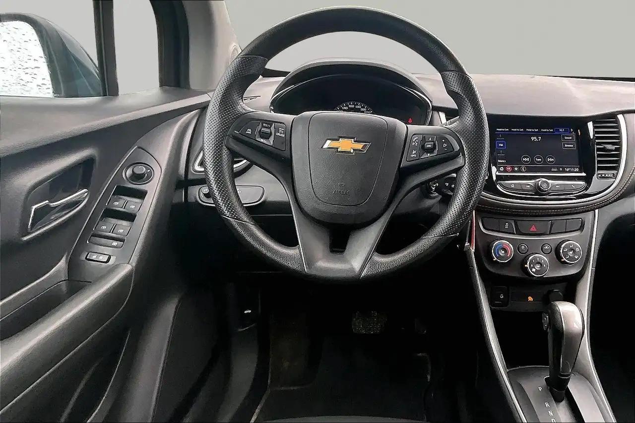 Chevrolet Trax photo Chevrolet Trax