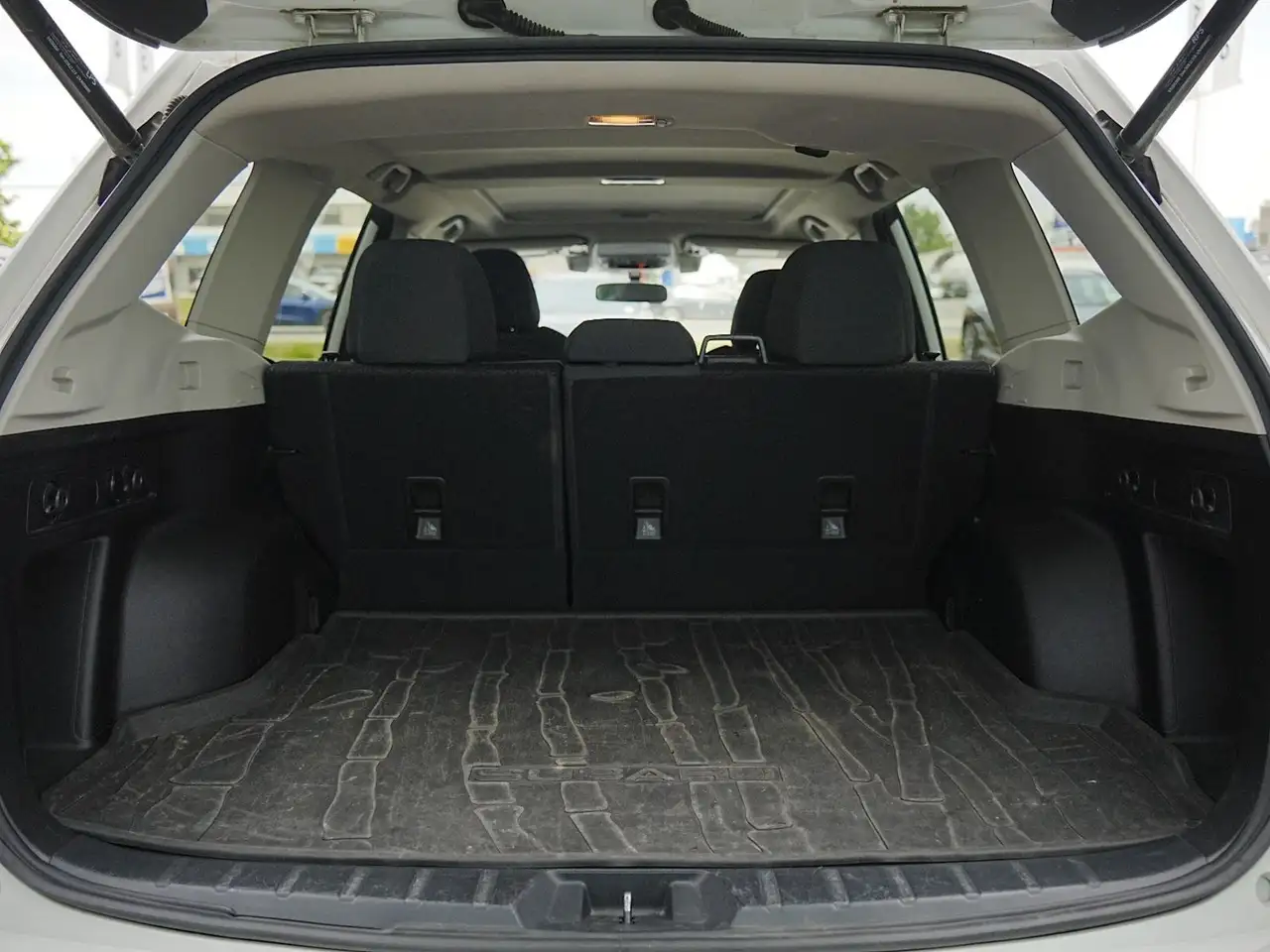 Subaru Forester снимка Subaru Forester