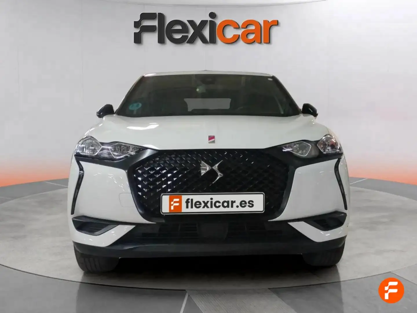 DS Automobiles DS 3 PureTech 73 kW Manual PERFORMANCE LINE Білий - 2